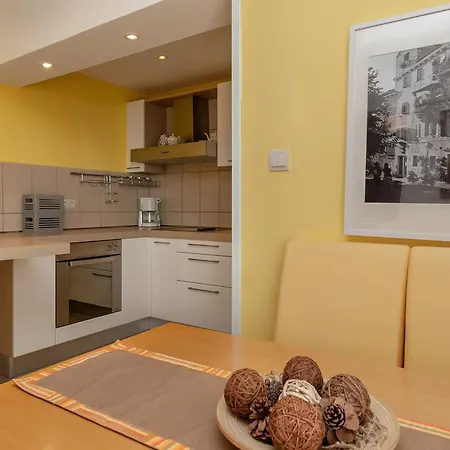 Livia Apartment