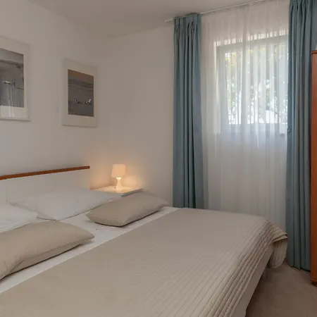 Apartment Livia *
