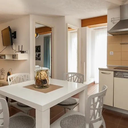 Livia Apartment